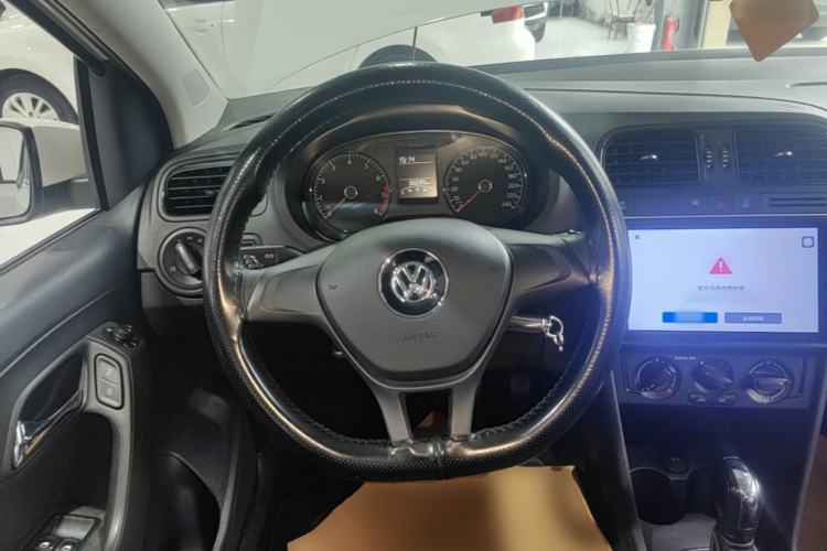 Used Volkswagen Polo 2018 1.5L Automatic Advanced Driving Model Steering Wheel
