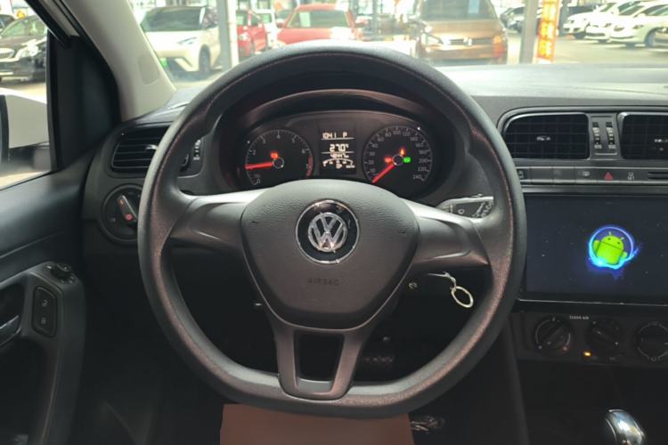 Used Volkswagen Polo 2018 1.5L Automatic Advanced Driving Model Steering Wheel