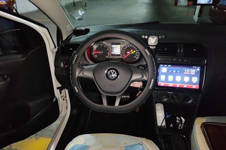 Used Volkswagen Polo 2018 1.5L Automatic Advanced Driving Model Steering Wheel