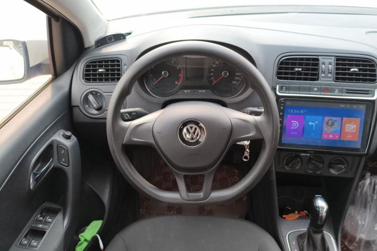 Used Volkswagen Polo 2018 1.5L Automatic Advanced Driving Model Steering Wheel