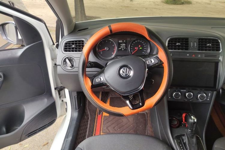 Used Volkswagen Polo 2018 1.5L Automatic Enjoyment Model Steering Wheel