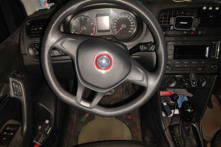 Used Volkswagen Polo 2018 1.5L Automatic Advanced Driving Model Steering Wheel