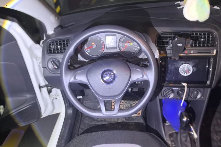 Used Volkswagen Polo 2018 1.5L Automatic Advanced Driving Model Steering Wheel