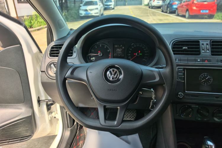 Used Volkswagen Polo 2018 1.5L Automatic Advanced Driving Model Steering Wheel
