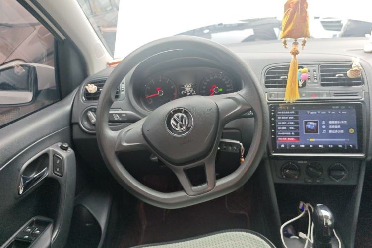 Used Volkswagen Polo 2018 1.5L Automatic Advanced Driving Model Steering Wheel