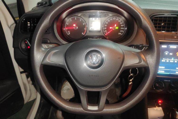 Used Volkswagen Polo 2018 1.5L Automatic Advanced Driving Model Steering Wheel
