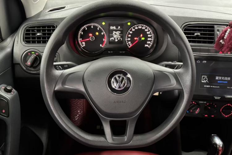 Used Volkswagen Polo 2018 1.5L Automatic Advanced Driving Model Steering Wheel