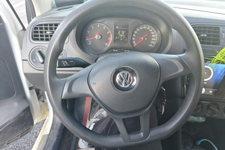 Used Volkswagen Polo 2018 1.5L Manual Drive-Comfort Model Steering Wheel