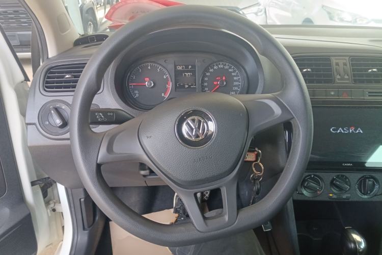 Used Volkswagen Polo 2018 1.5L Automatic Advanced Driving Model Steering Wheel