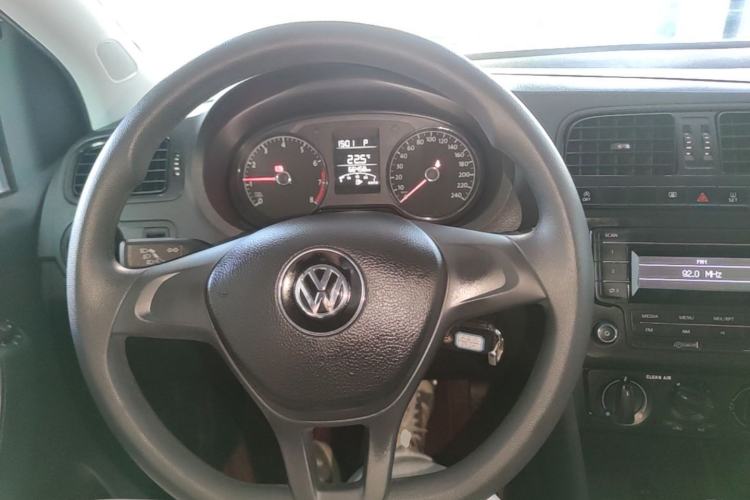Used Volkswagen Polo 2018 1.5L Automatic Advanced Driving Model Steering Wheel