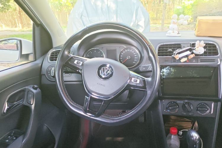 Used Volkswagen Polo 2018 1.5L Automatic Enjoyment Model Steering Wheel