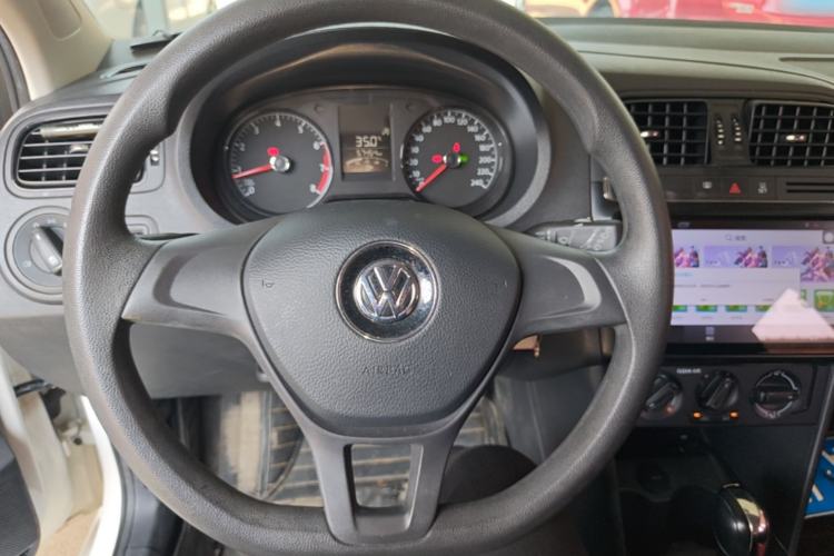 Used Volkswagen Polo 2018 1.5L Automatic Advanced Driving Model Steering Wheel