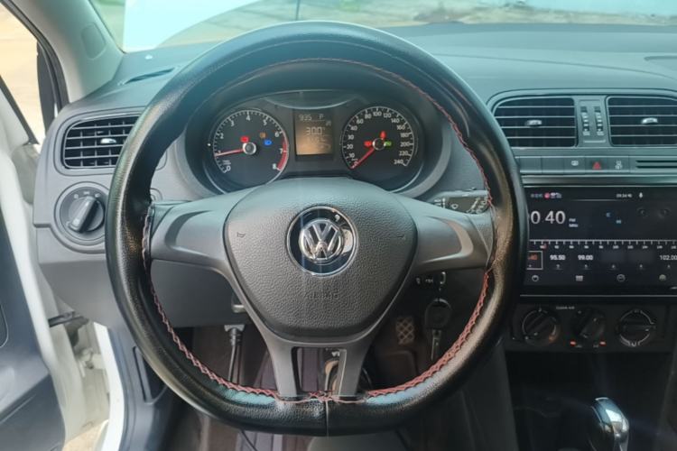 Used Volkswagen Polo 2018 1.5L Automatic Advanced Driving Model Steering Wheel