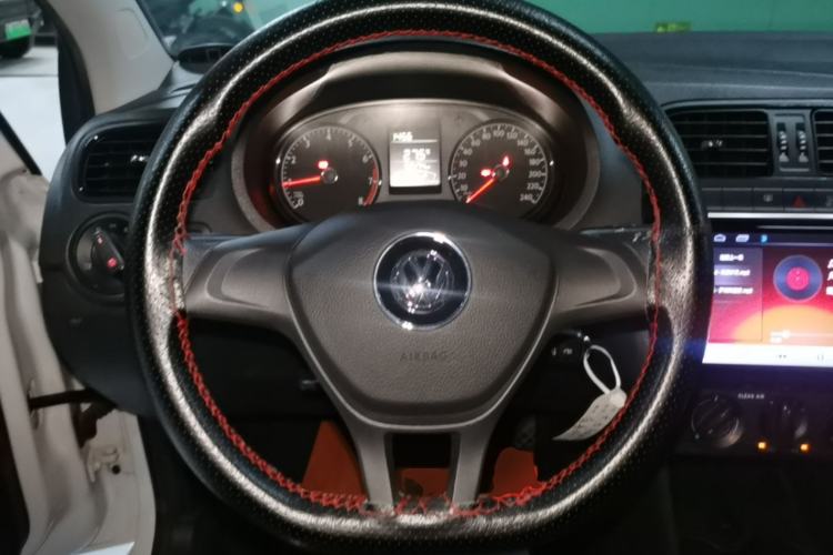 Used Volkswagen Polo 2018 1.5L Manual Drive-Comfort Model Steering Wheel
