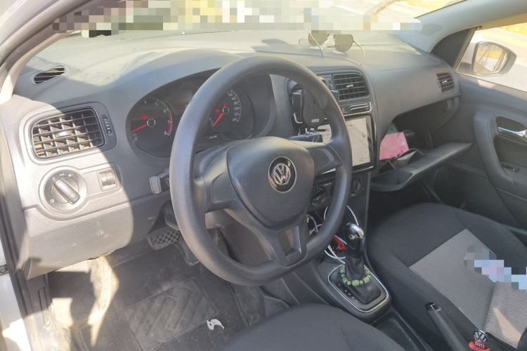 Used Volkswagen Polo 2018 1.5L Automatic Advanced Driving Model Steering Wheel