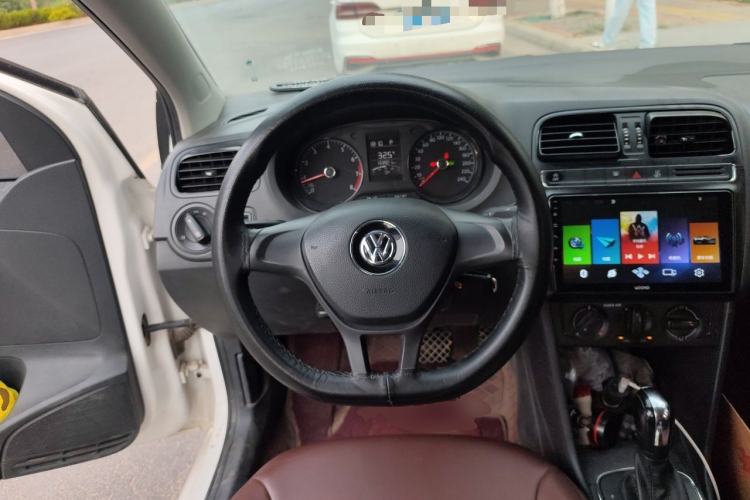 Used Volkswagen Polo 2018 1.5L Automatic Advanced Driving Model Steering Wheel