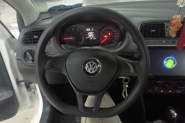 Used Volkswagen Polo 2018 1.5L Automatic Advanced Driving Model Steering Wheel