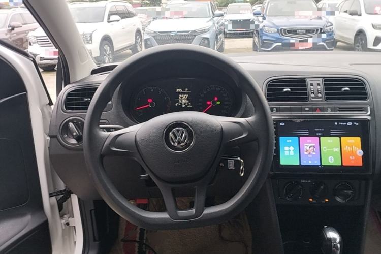 Used Volkswagen Polo 2018 1.5L Automatic Advanced Driving Model Steering Wheel
