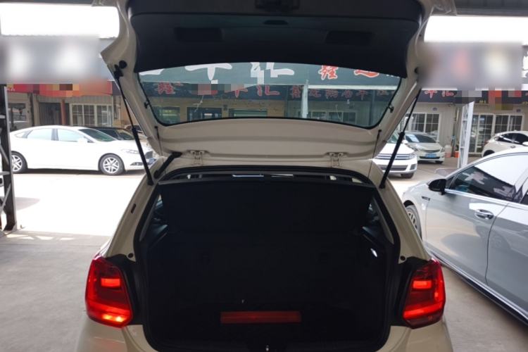 Used Volkswagen Polo 2018 1.5L Automatic Advanced Driving Model Trunk