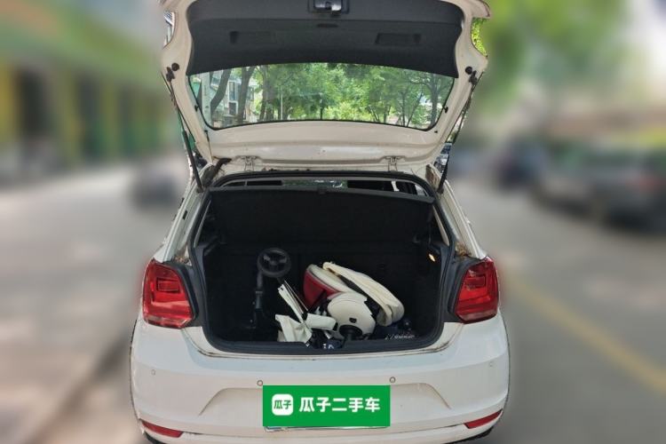 Used Volkswagen Polo 2018 1.5L Automatic Luxury Edition Trunk