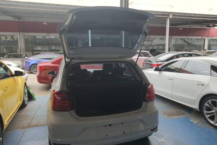 Used Volkswagen Polo 2018 1.5L Automatic Enjoyment Model Trunk