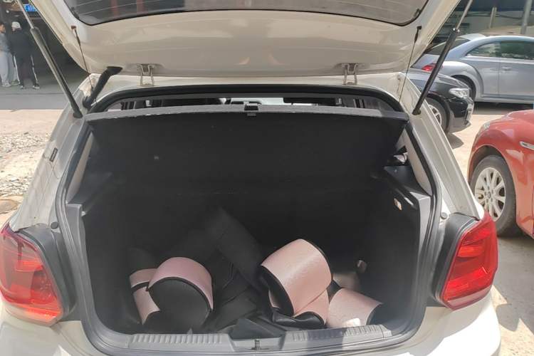 Used Volkswagen Polo 2018 1.5L Automatic Advanced Driving Model Trunk