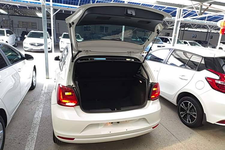Used Volkswagen Polo 2018 1.5L Automatic Advanced Driving Model Trunk