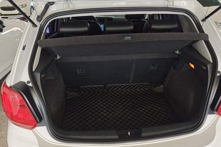 Used Volkswagen Polo 2018 1.5L Automatic Advanced Driving Model Trunk