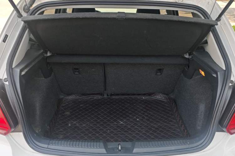 Used Volkswagen Polo 2018 1.5L Automatic Enjoyment Model Trunk