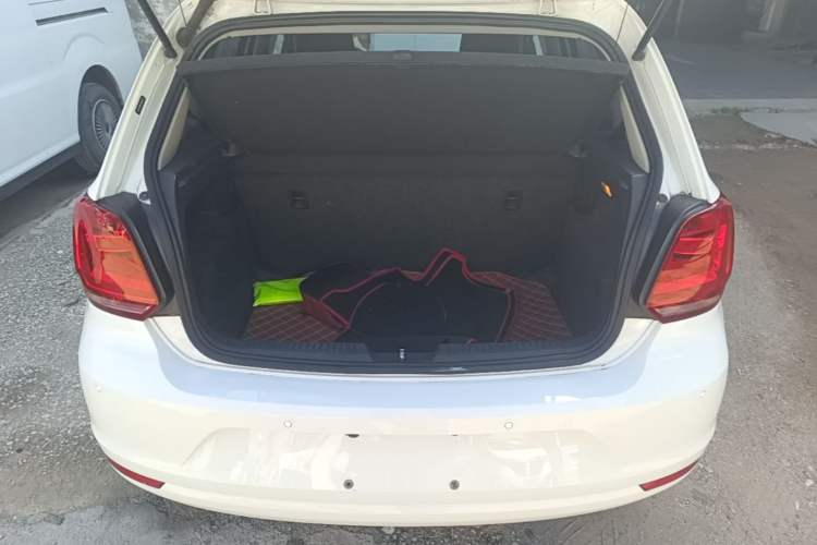 Used Volkswagen Polo 2018 1.5L Automatic Advanced Driving Model Trunk