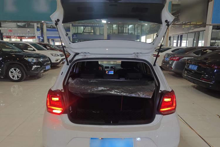 Used Volkswagen Polo 2018 1.5L Automatic Advanced Driving Model Trunk