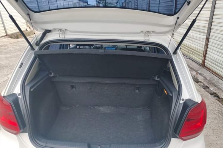 Used Volkswagen Polo 2018 1.5L Automatic Advanced Driving Model Trunk
