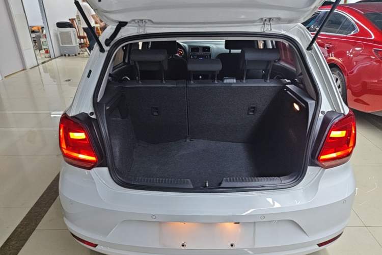 Used Volkswagen Polo 2018 1.5L Automatic Enjoyment Model Trunk