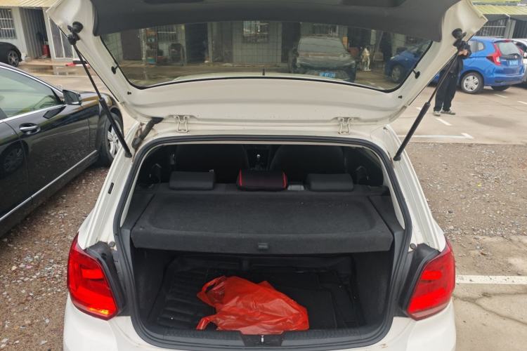 Used Volkswagen Polo 2018 1.5L Automatic Advanced Driving Model Trunk