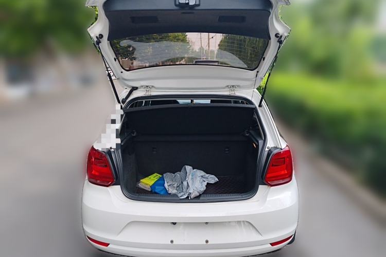 Used Volkswagen Polo 2018 1.5L Manual Drive-Comfort Model Trunk
