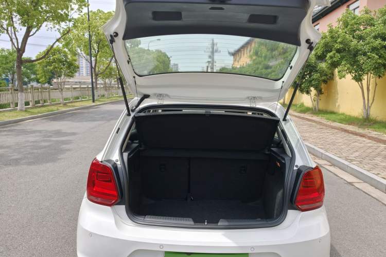 Used Volkswagen Polo 2018 1.5L Automatic Enjoyment Model Trunk