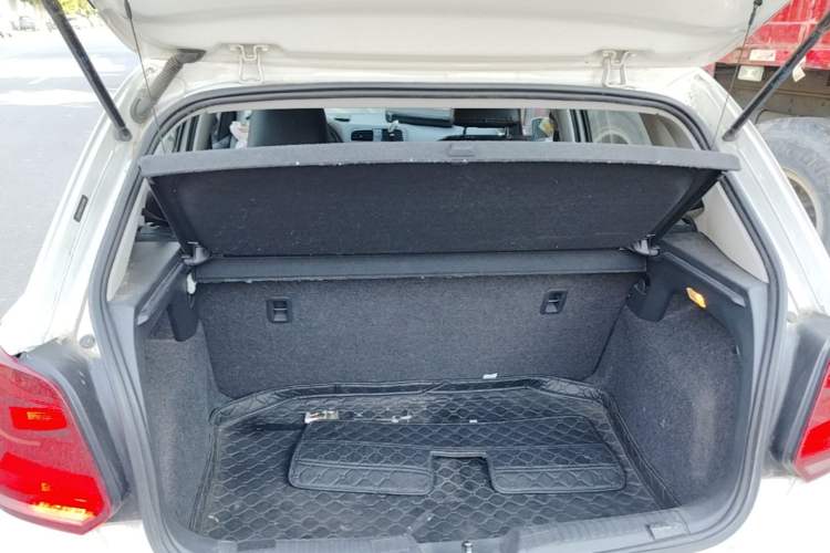 Used Volkswagen Polo 2018 1.5L Automatic Advanced Driving Model Trunk