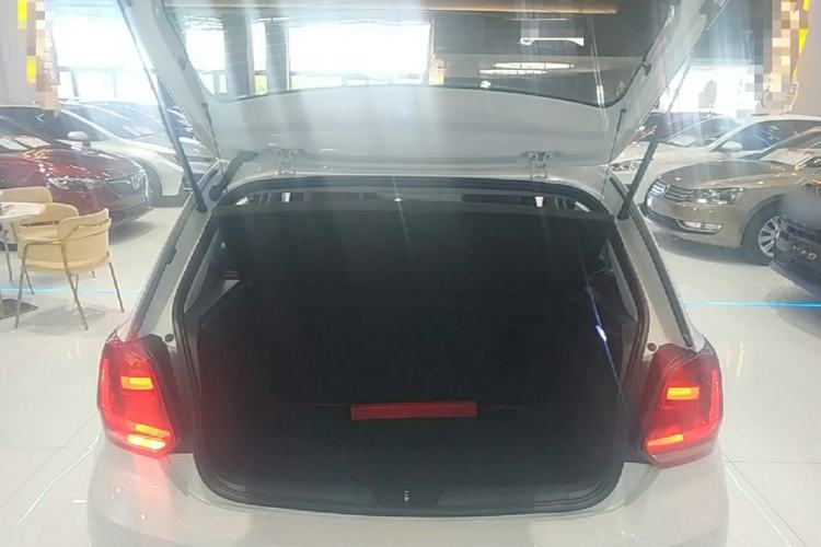 Used Volkswagen Polo 2018 1.5L Automatic Advanced Driving Model Trunk