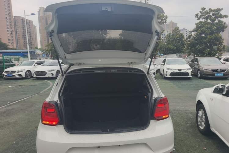 Used Volkswagen Polo 2018 1.5L Automatic Advanced Driving Model Trunk