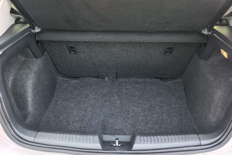 Used Volkswagen Polo 2018 1.5L Automatic Advanced Driving Model Trunk