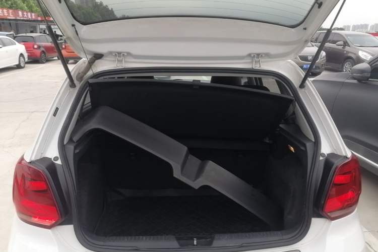 Used Volkswagen Polo 2018 1.5L Automatic Advanced Driving Model Trunk