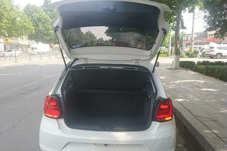 Used Volkswagen Polo 2018 1.5L Automatic Advanced Driving Model Trunk