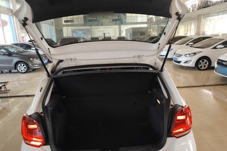 Used Volkswagen Polo 2018 1.5L Automatic Advanced Driving Model Trunk