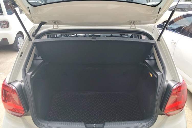Used Volkswagen Polo 2018 1.5L Automatic Advanced Driving Model Trunk