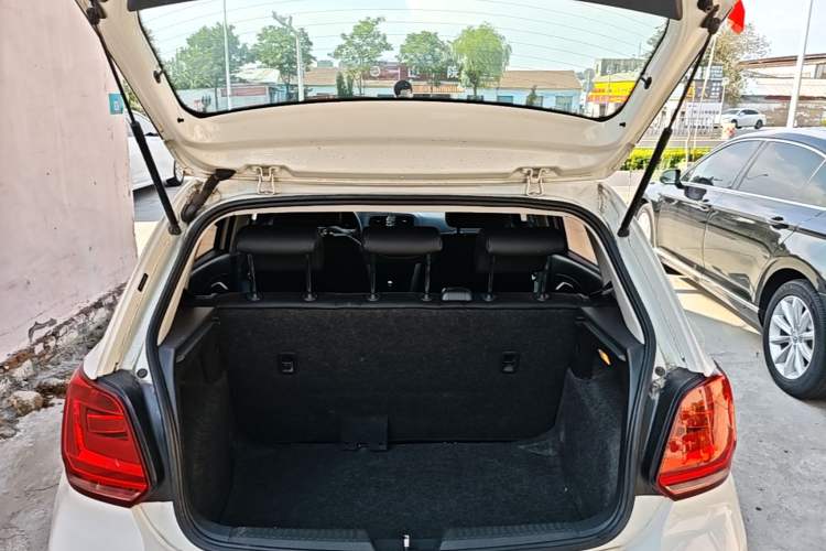 Used Volkswagen Polo 2018 1.5L Automatic Advanced Driving Model Trunk