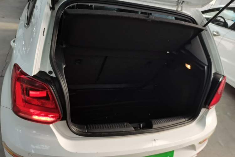 Used Volkswagen Polo 2018 1.5L Automatic Enjoyment Model Trunk