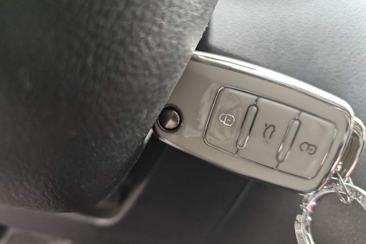 Used Volkswagen Polo 2018 1.5L Automatic Advanced Driving Model Vehicle Key