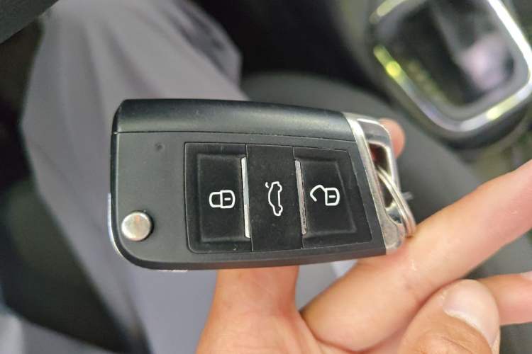 Used Volkswagen Polo 2018 1.5L Automatic Advanced Driving Model Vehicle Key