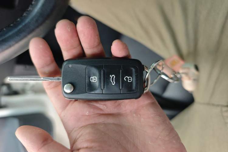 Used Volkswagen Polo 2018 1.5L Automatic Luxury Edition Vehicle Key