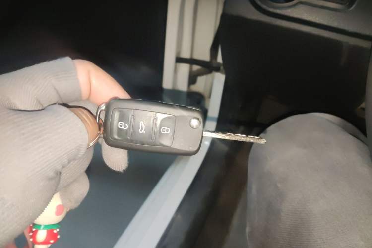 Used Volkswagen Polo 2018 1.5L Manual Drive-Comfort Model Vehicle Key